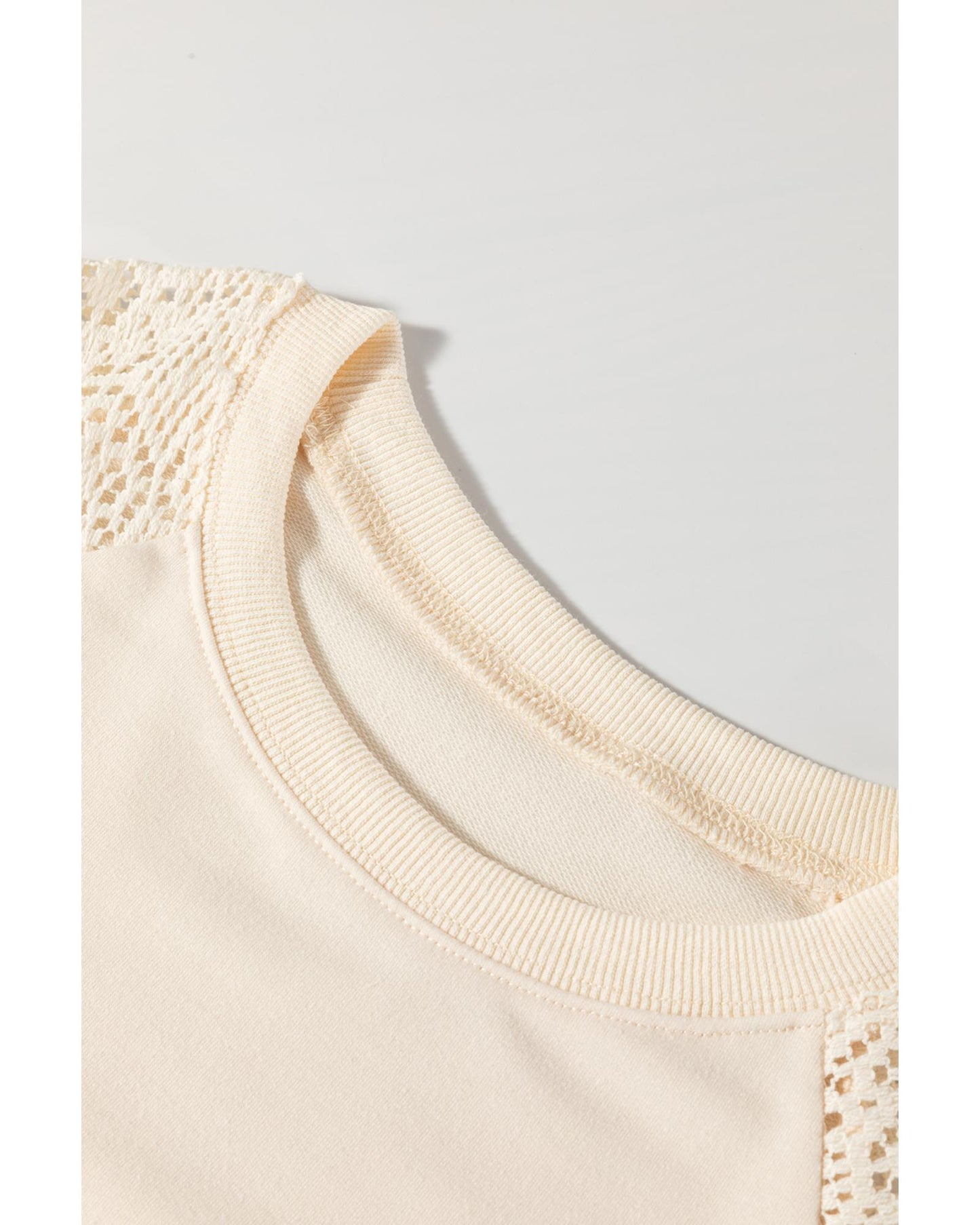 Jet Stream Lace Crochet Short Sleeve Round Neck T Shirt - M