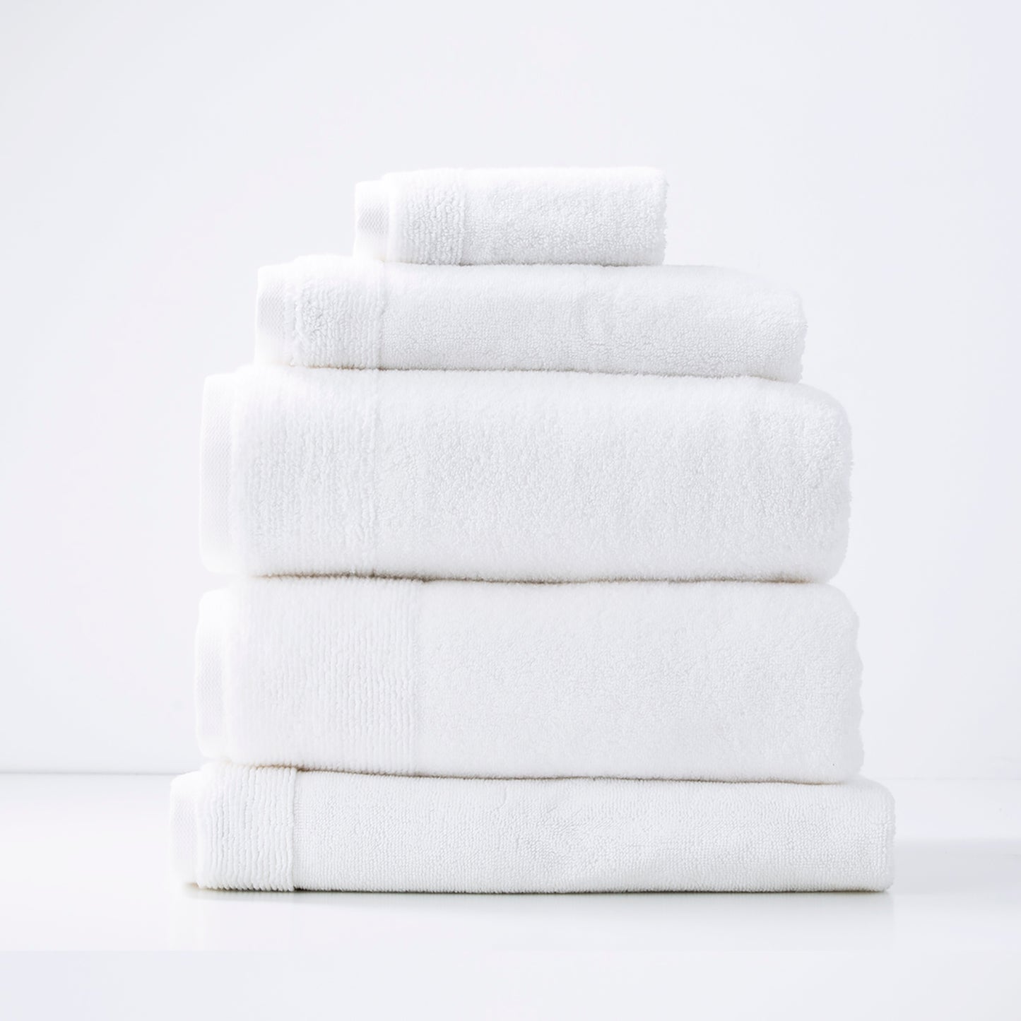 Aireys 650 GSM Zero Twist 5 Piece Bath Towel by Renee Taylor