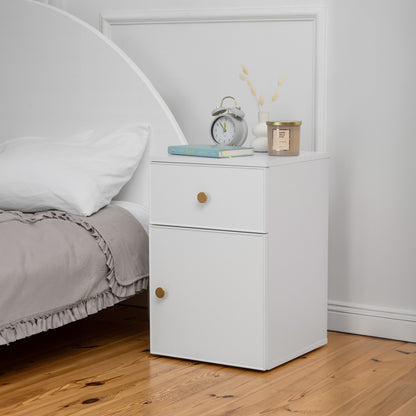 PORTO BEDSIDE TABLE - WHITE - SLIM - ROUND BRASS