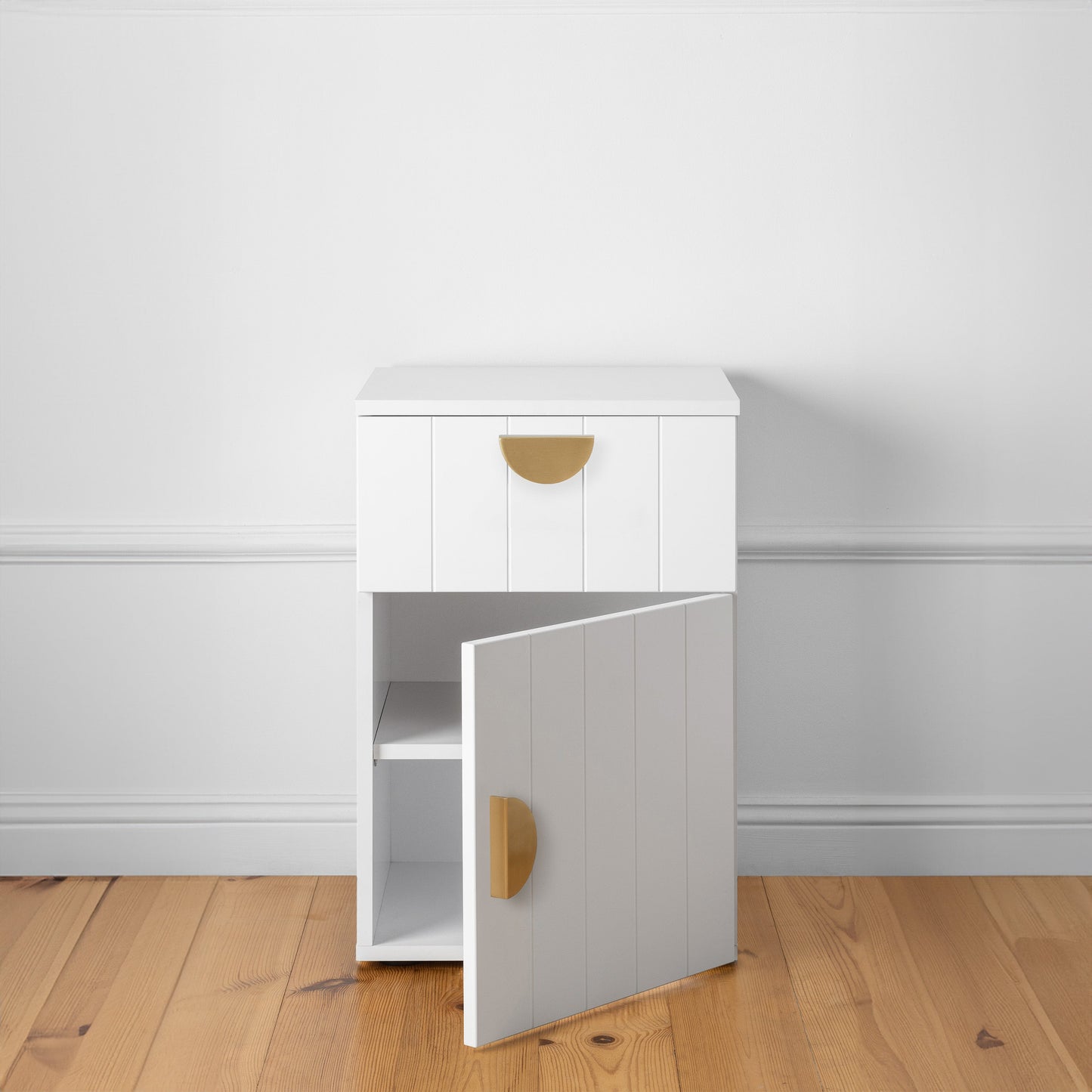 PORTO BEDSIDE TABLE - WHITE - VJ PANEL - HALF MOON BRASS