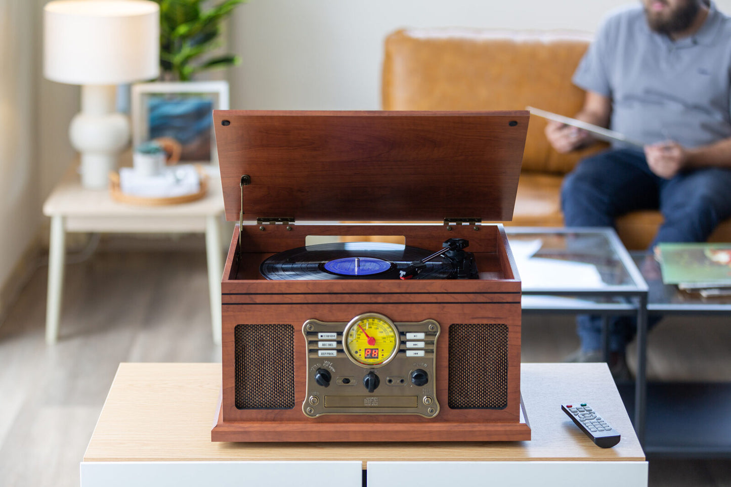 Vinyl, Bluetooth + CD Player in 1 Retro Music Centre All Music Formats