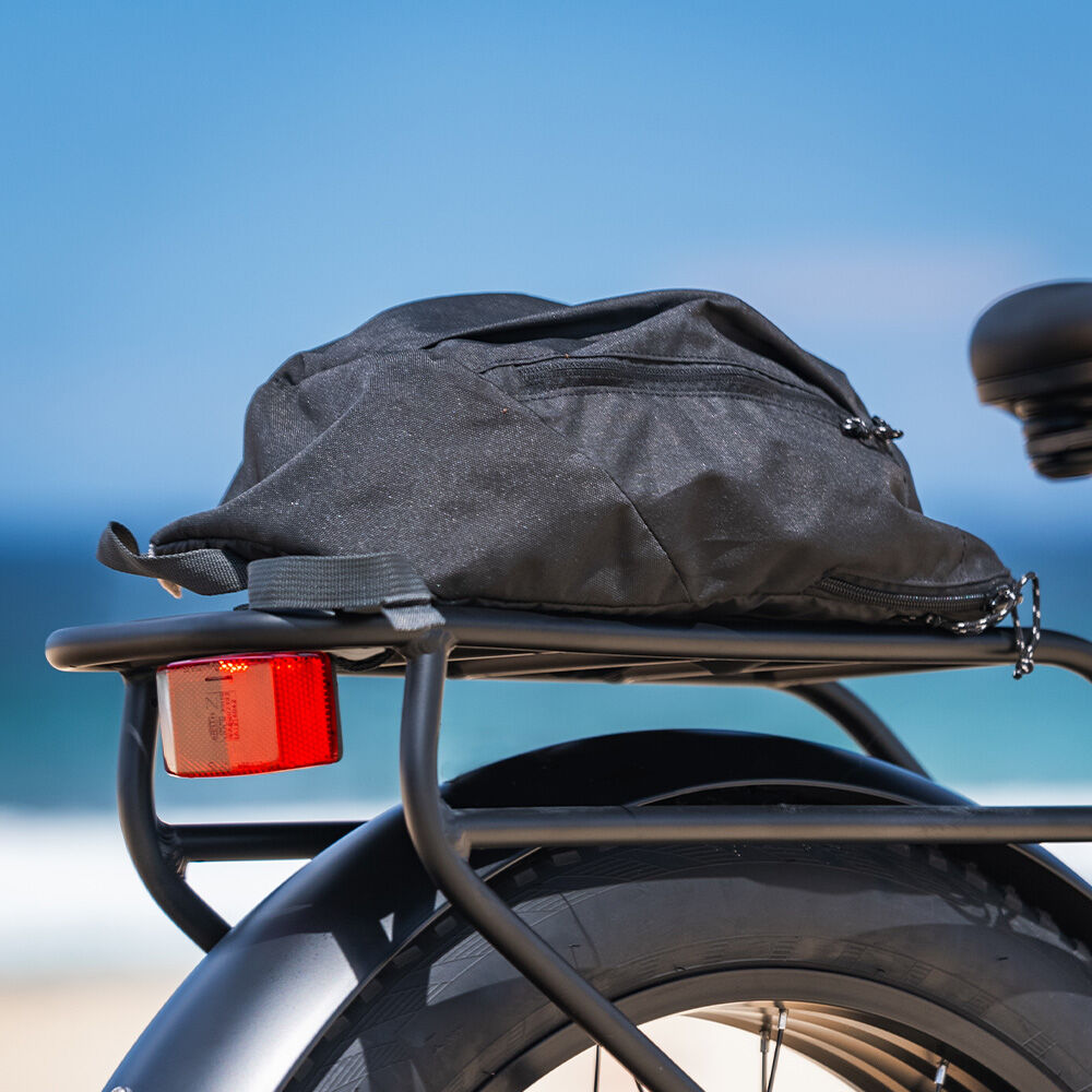 VALK Electric Fat Tyre Cruiser Bike, eBike with Throttle, Matte Black