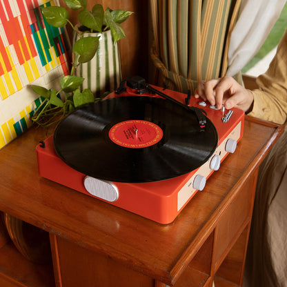 Gadhouse Brad MKII Record Player - Tangerine + Bundled Majority D40 Bluetooth Speakers