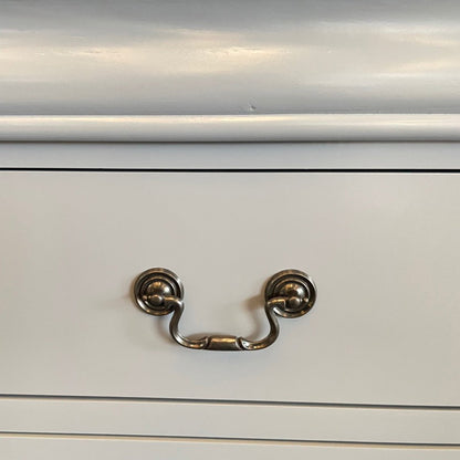 Dressing Chest with 6 Storage Drawers in Solid Wooden Mirror Metal Handles White Colour