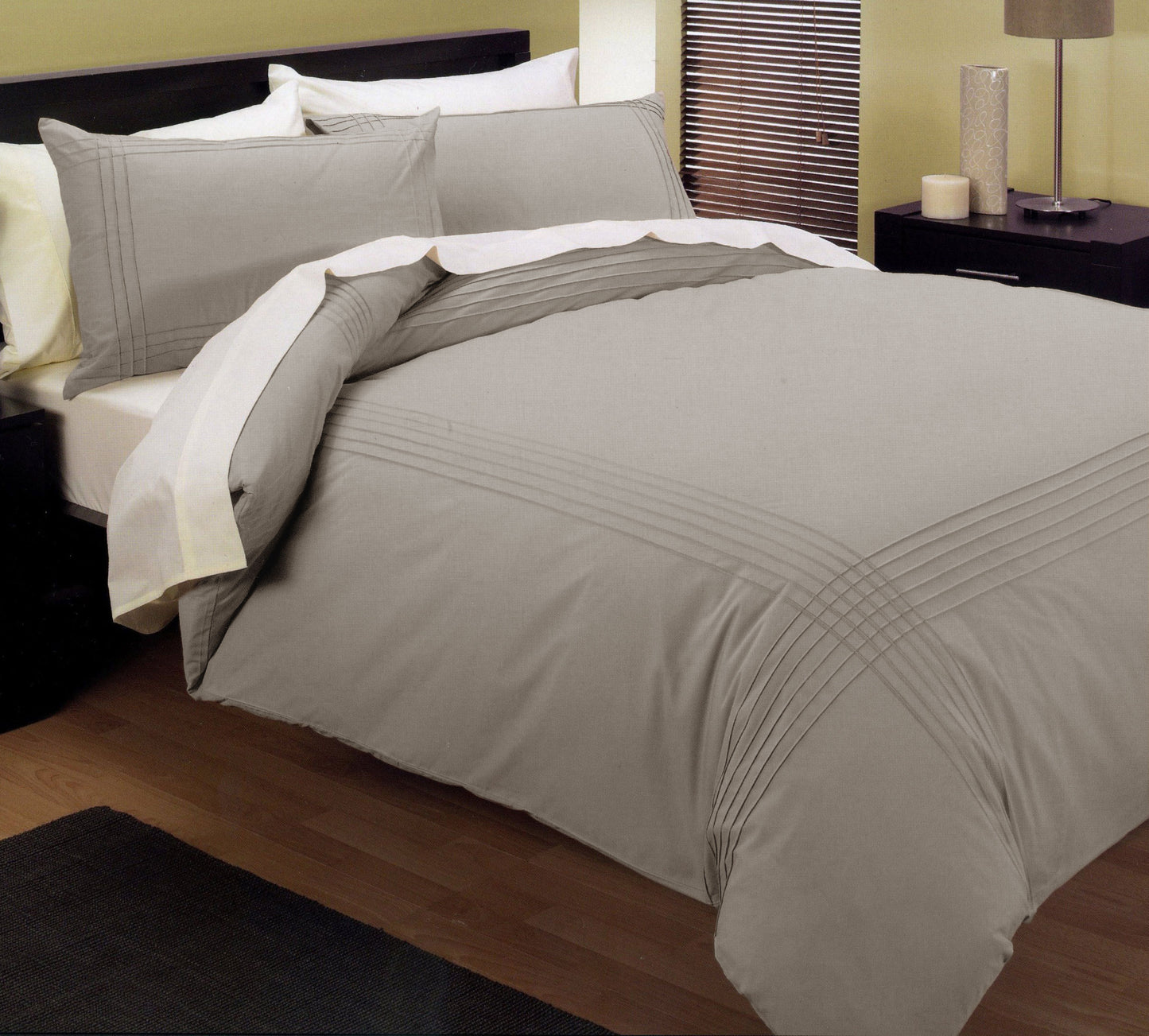 Kingtex Pintuck Quilt Cover Set Linen Queen