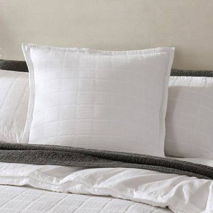 Platinum Collection Sierra White Cotton Matelasse Quilt Cover Set Queen