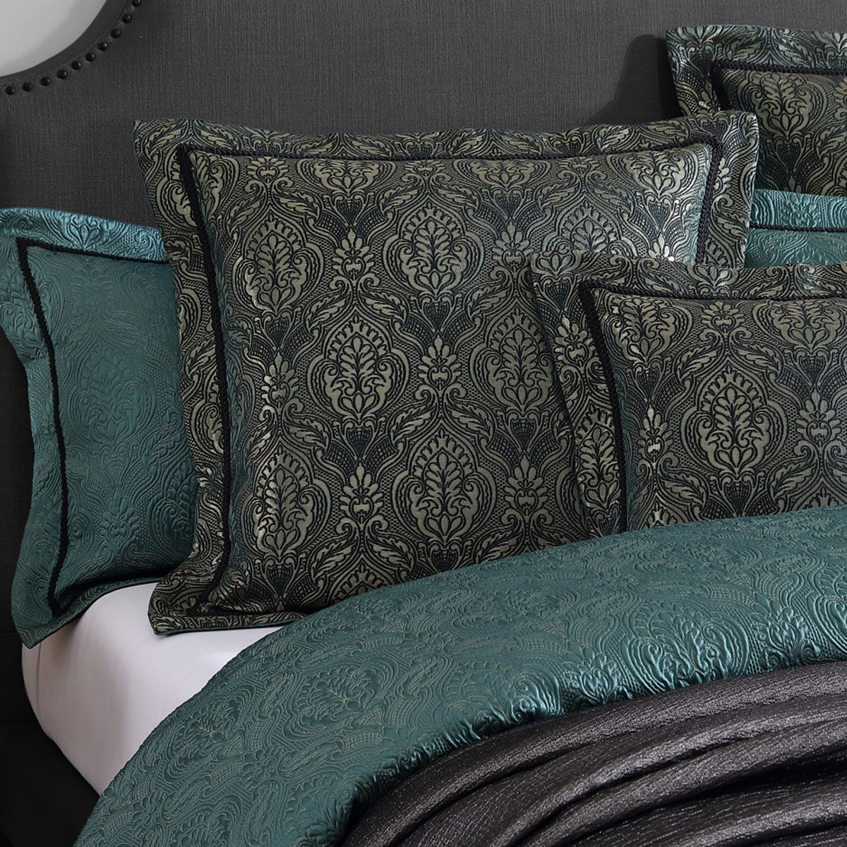 Davinci Valencia Emerald Damask Jacquard Quilt Cover Set Queen