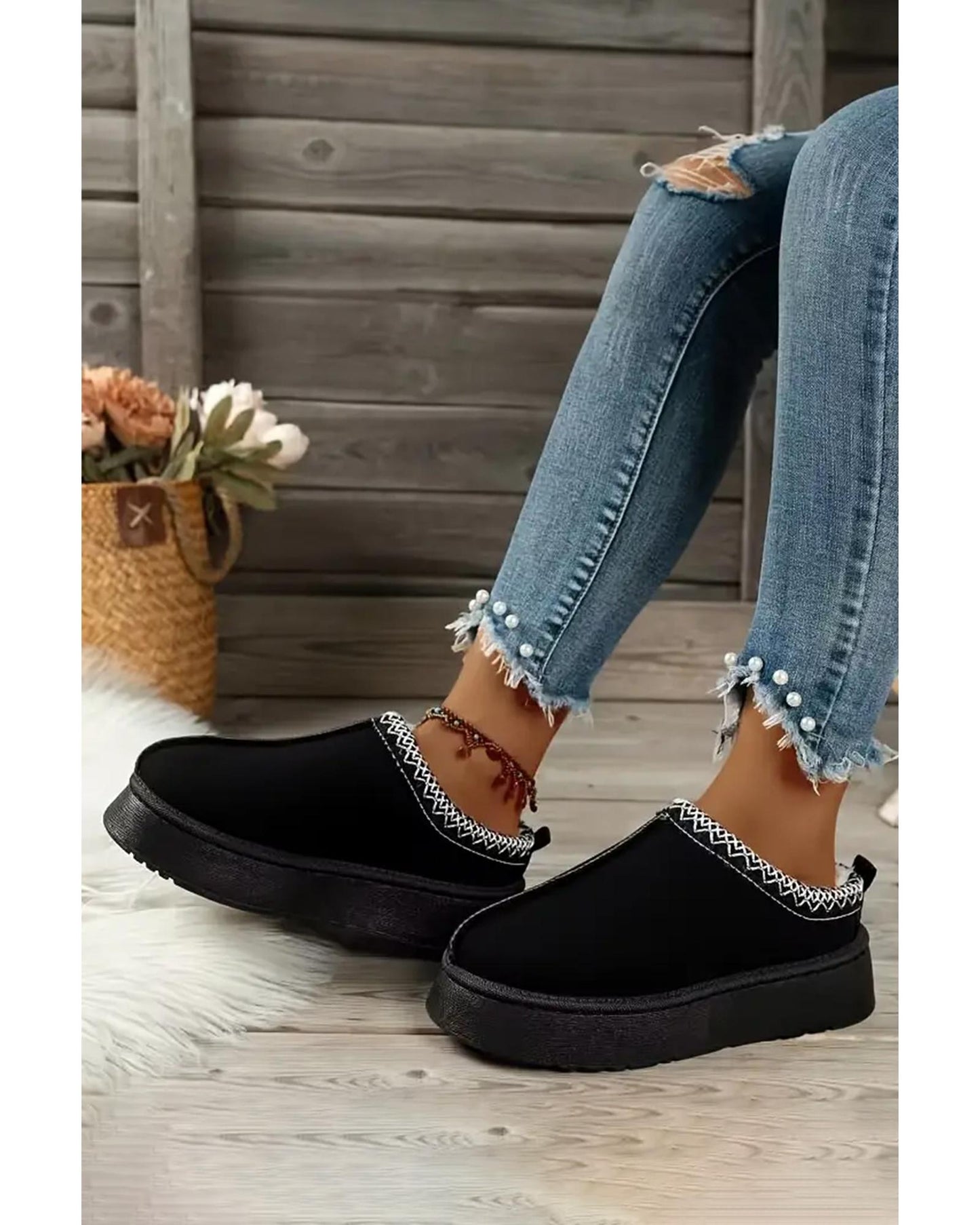 Azura Exchange Black Suede Contrast Print Round Toe Plush Lined Flats - 37 EU