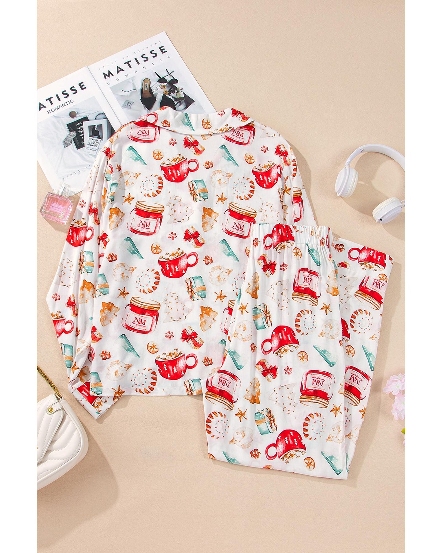 White Christmas Pattern Long Sleeve Shirt and Pants Pajama Set - L