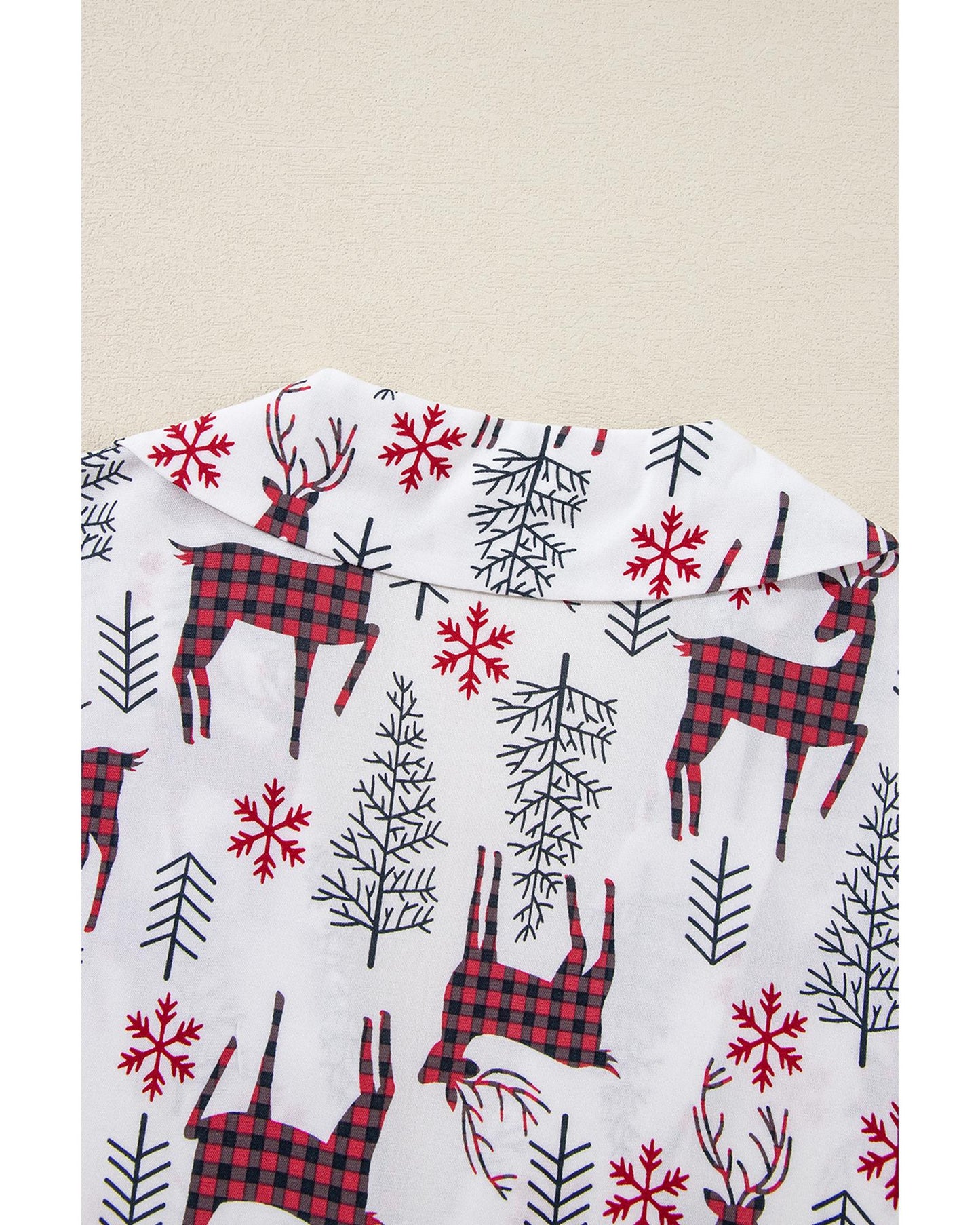 White Christmas Deer Printed Shirt and Shorts Lounge Set - L