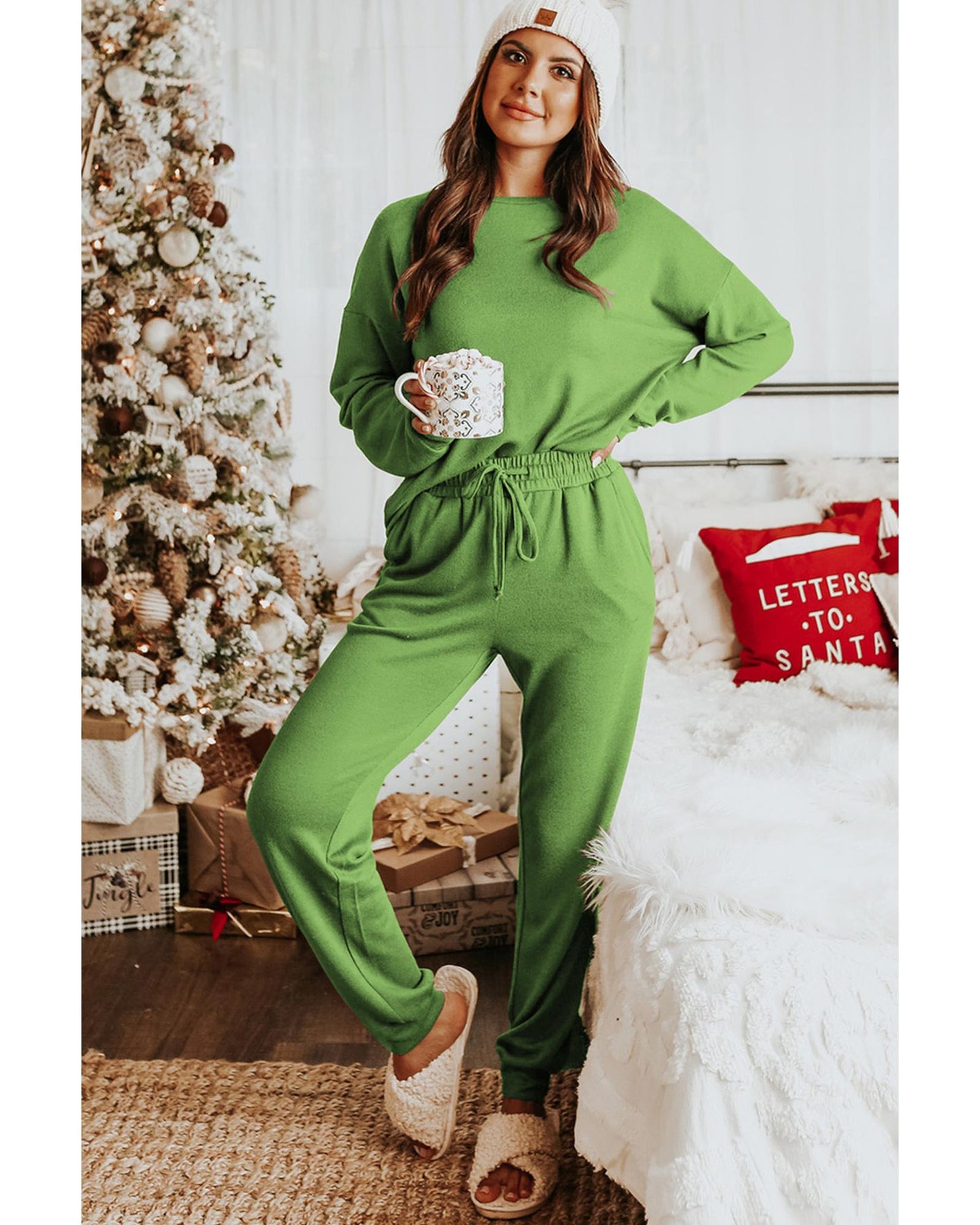 Spinach Green Long Sleeve Pullover and Jogger Pants Lounge Set - S