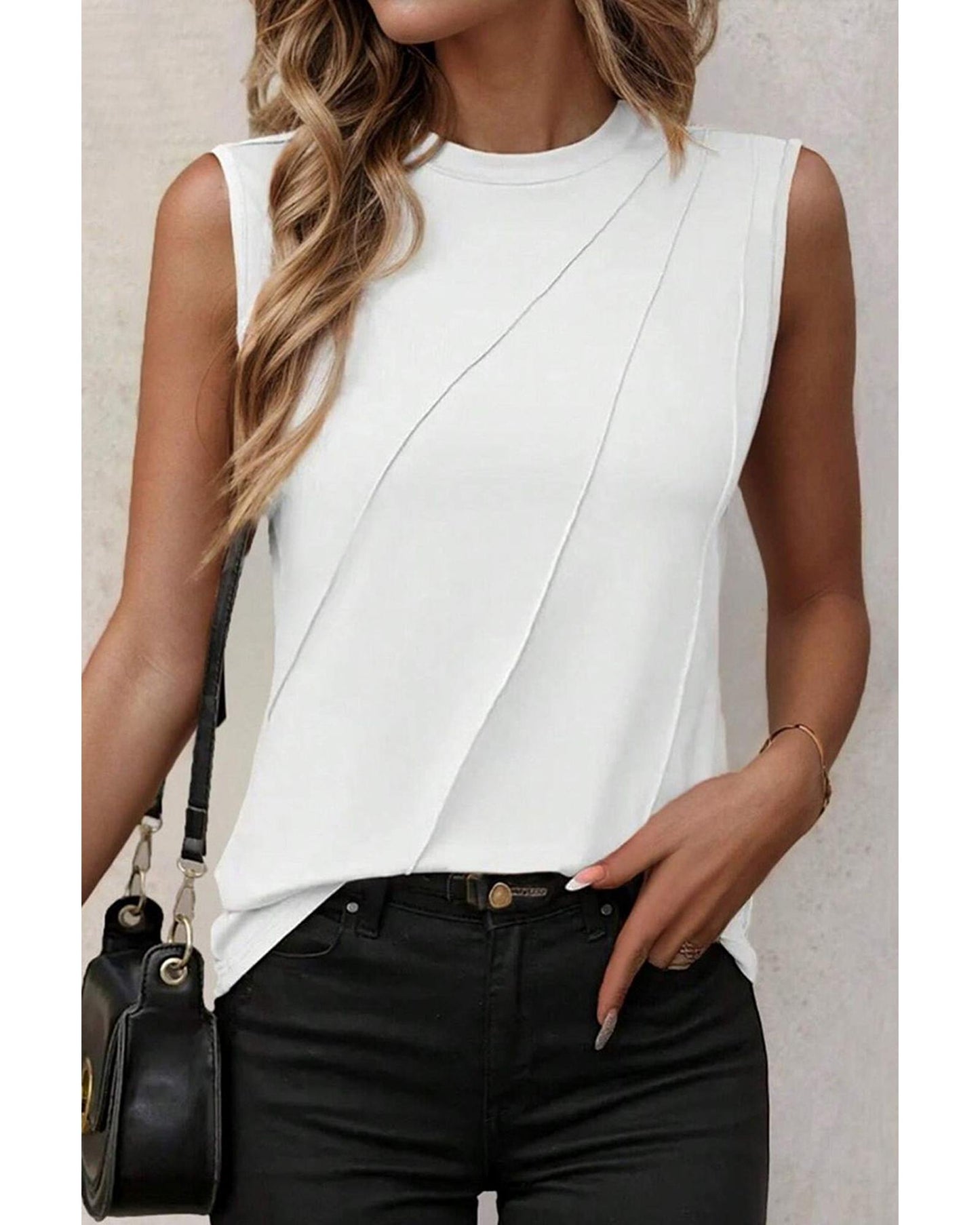 White Crew Neck Pleated Tank Top - L