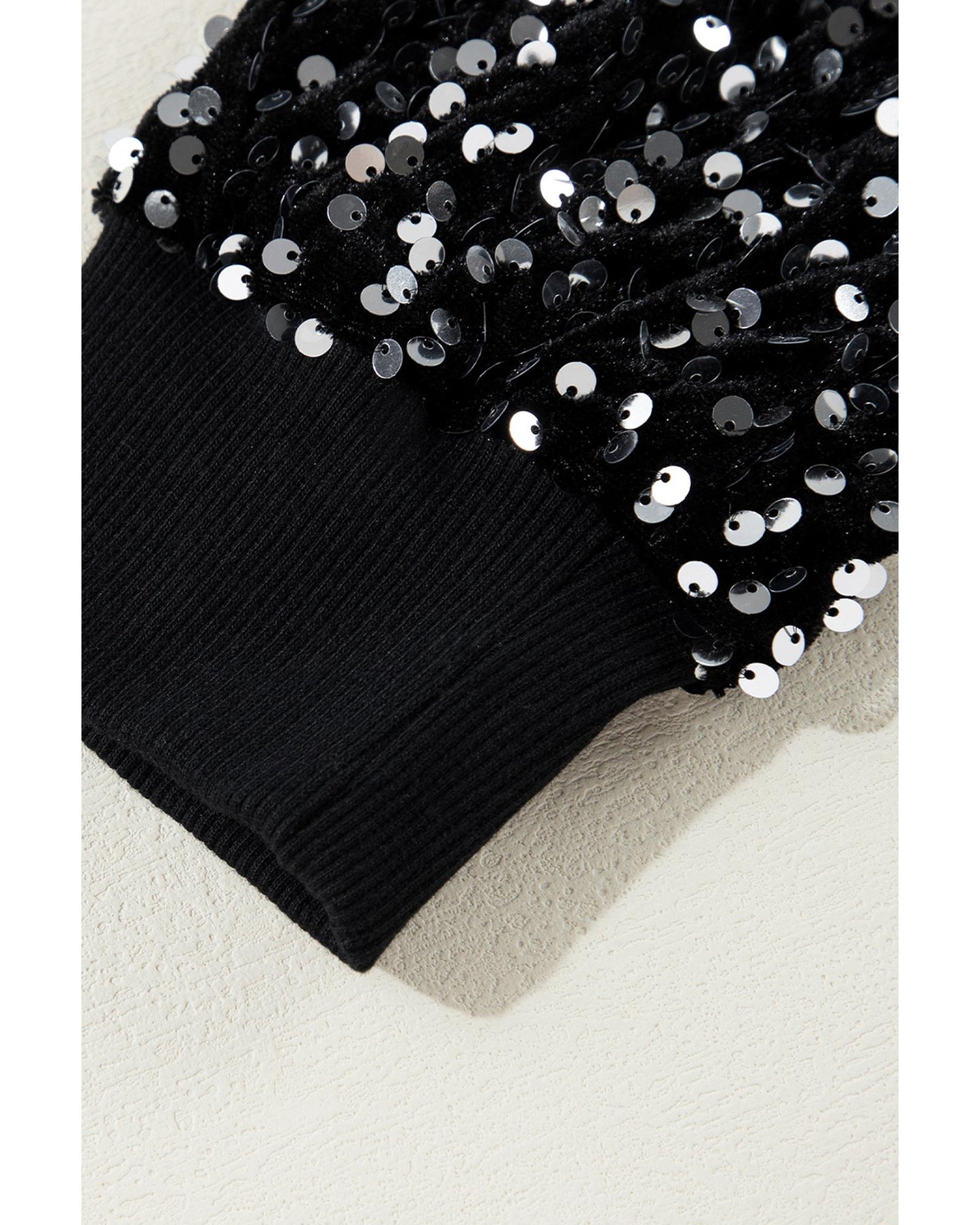 Black Sequined Long Sleeve Crew Neck Cropped Blouse - S