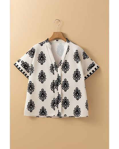 Black Geometric Print Short Sleeve V Neck Blouse - M