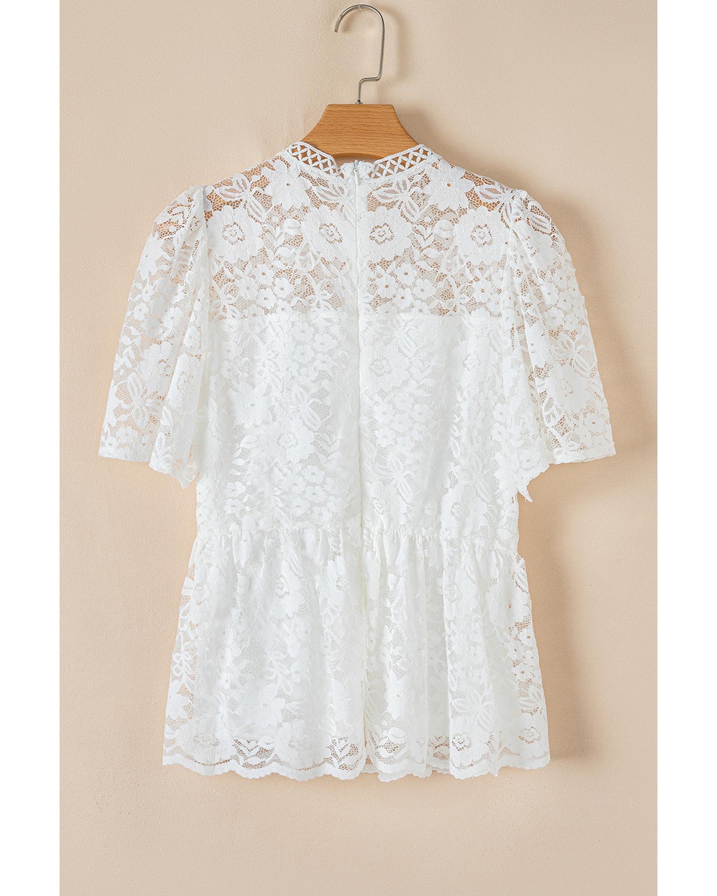 White Short Sleeve Scalloped Floral Lace Peplum Blouse - M