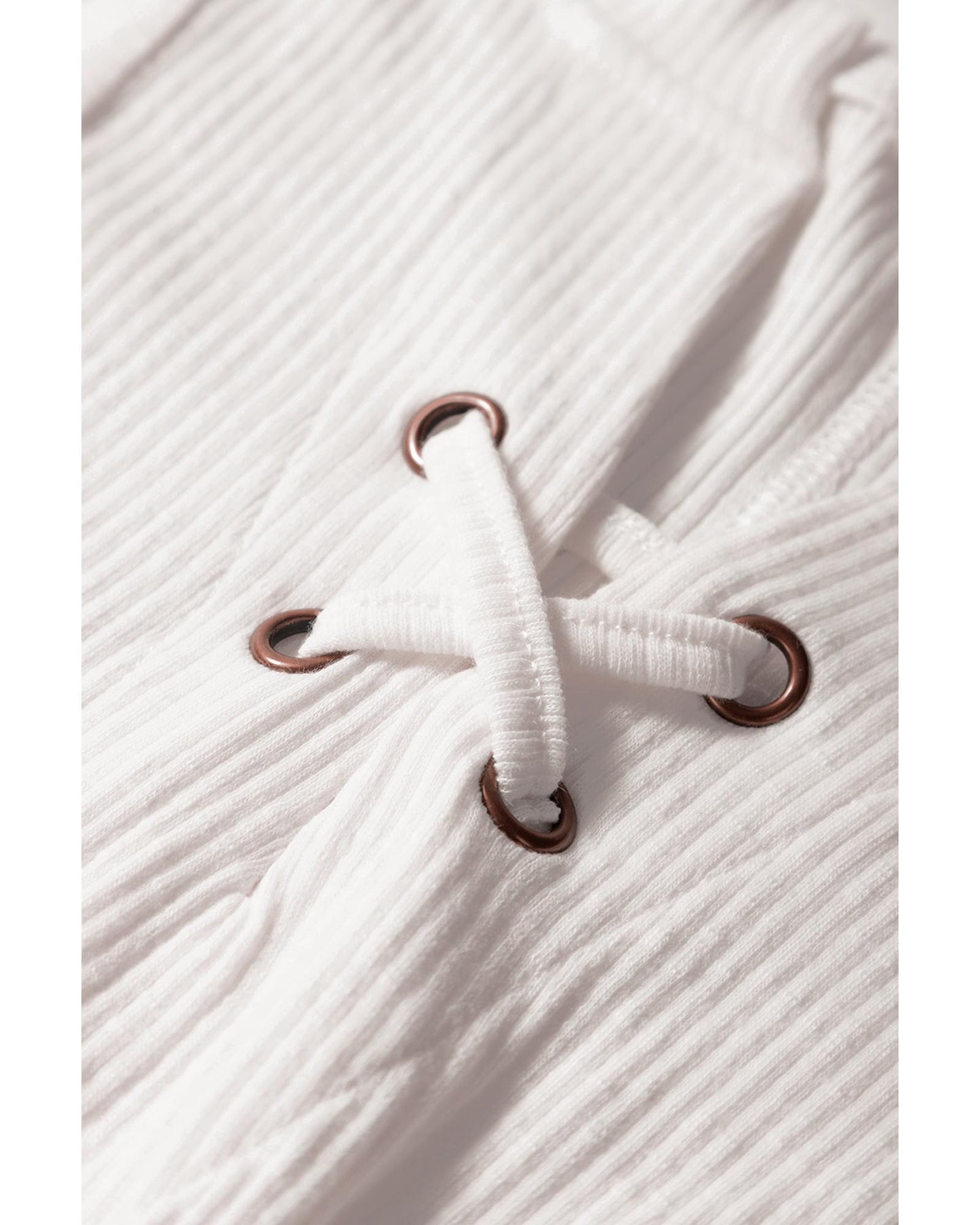 White Ribbed Texture Lace Patchwork Short Sleeve Top - M