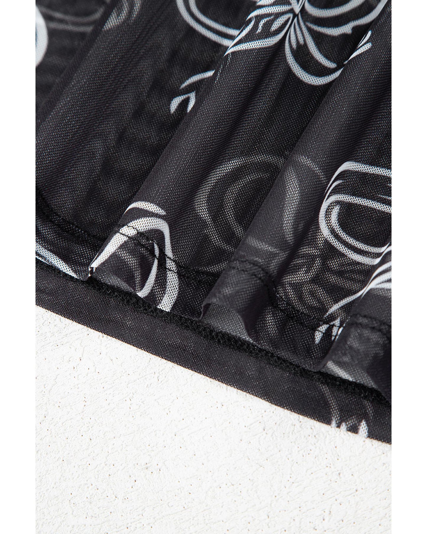 Black Round Neck Bow Print Long Sleeve Mesh Top - L