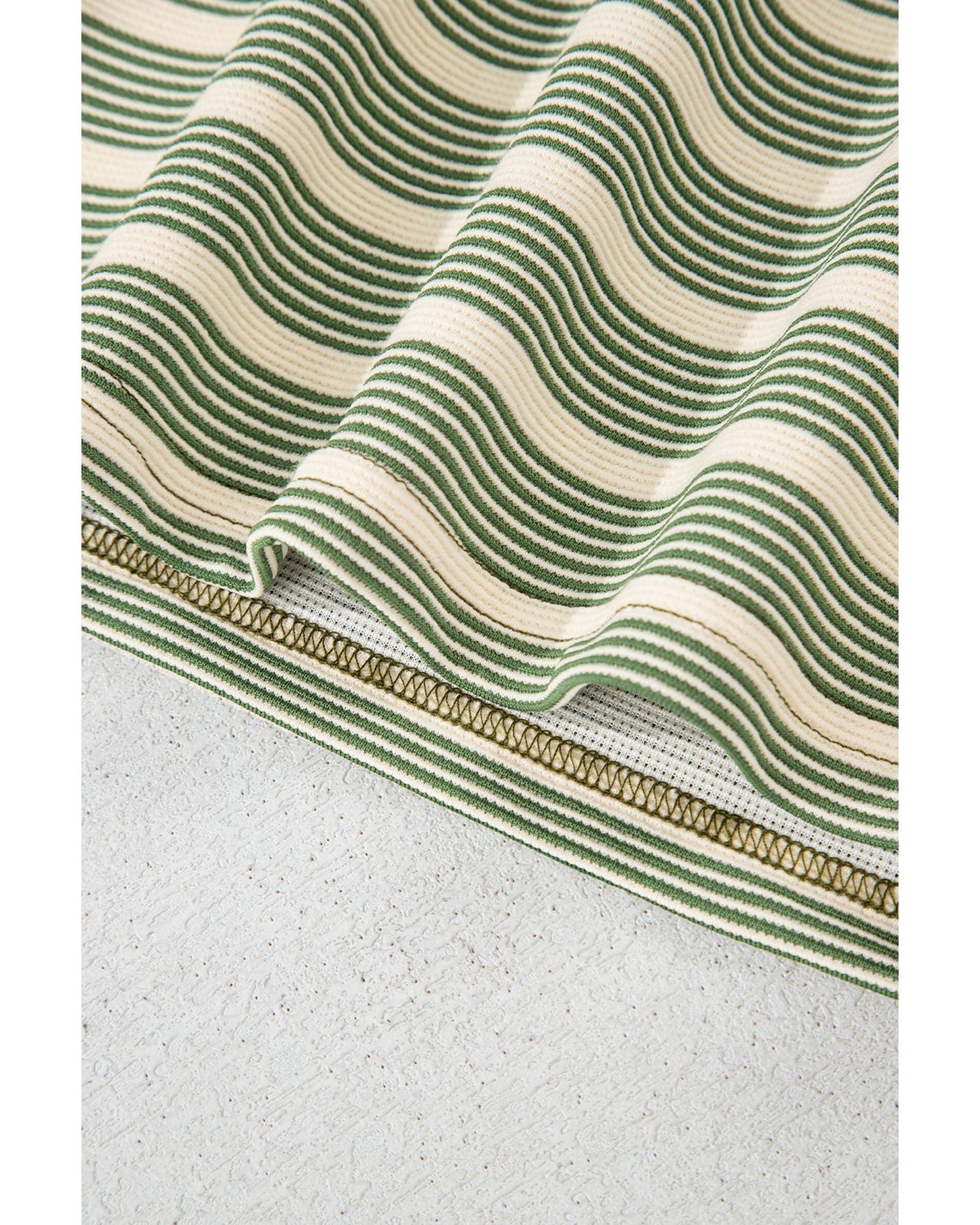 Green Stripe Contrast Edge Short Batwing Sleeve T Shirt - L