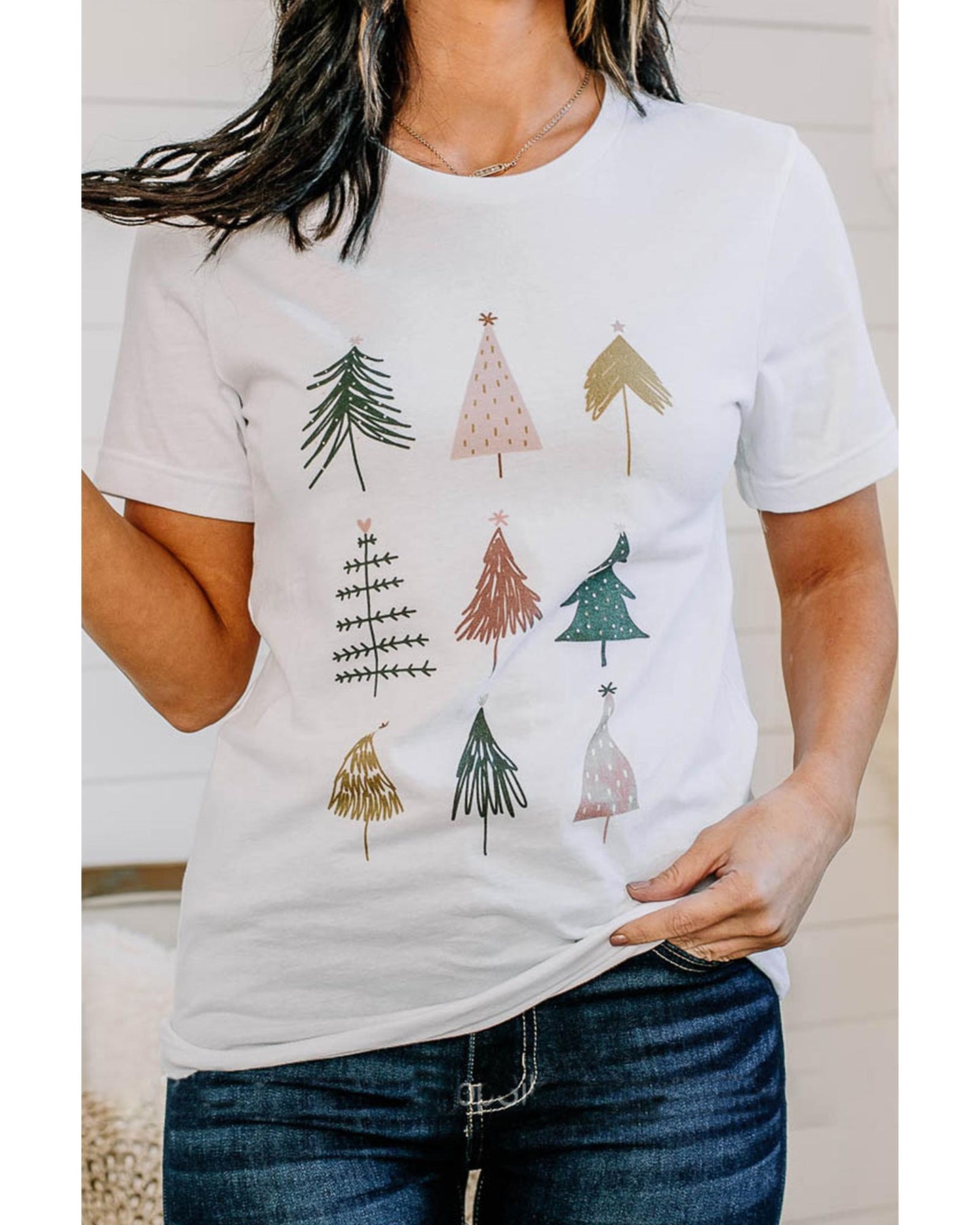 Azura Exchange Christmas Tree Graphic Tee - S