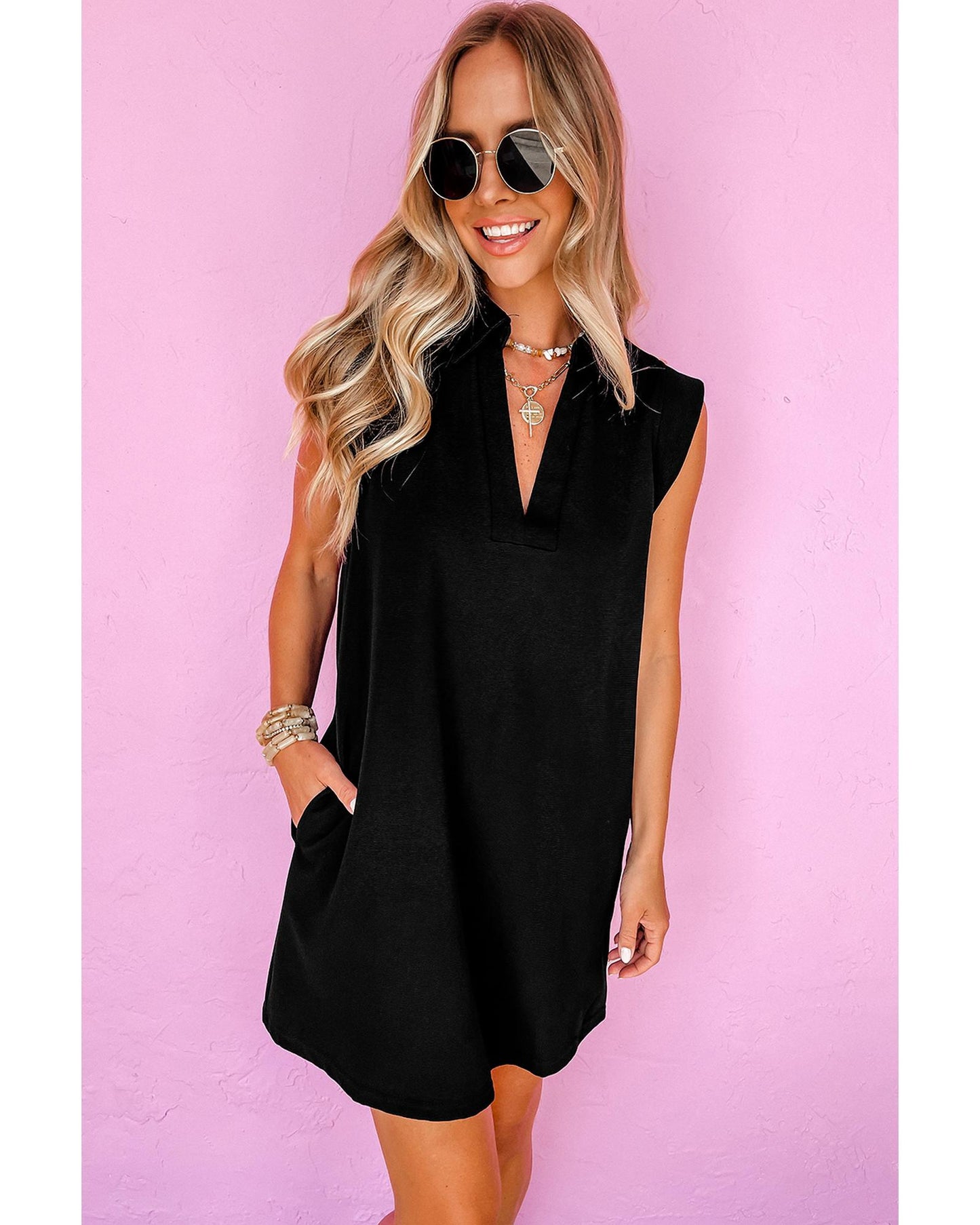 Black Solid Color Collared Slit Neck Sleeveless Mini Dress - S