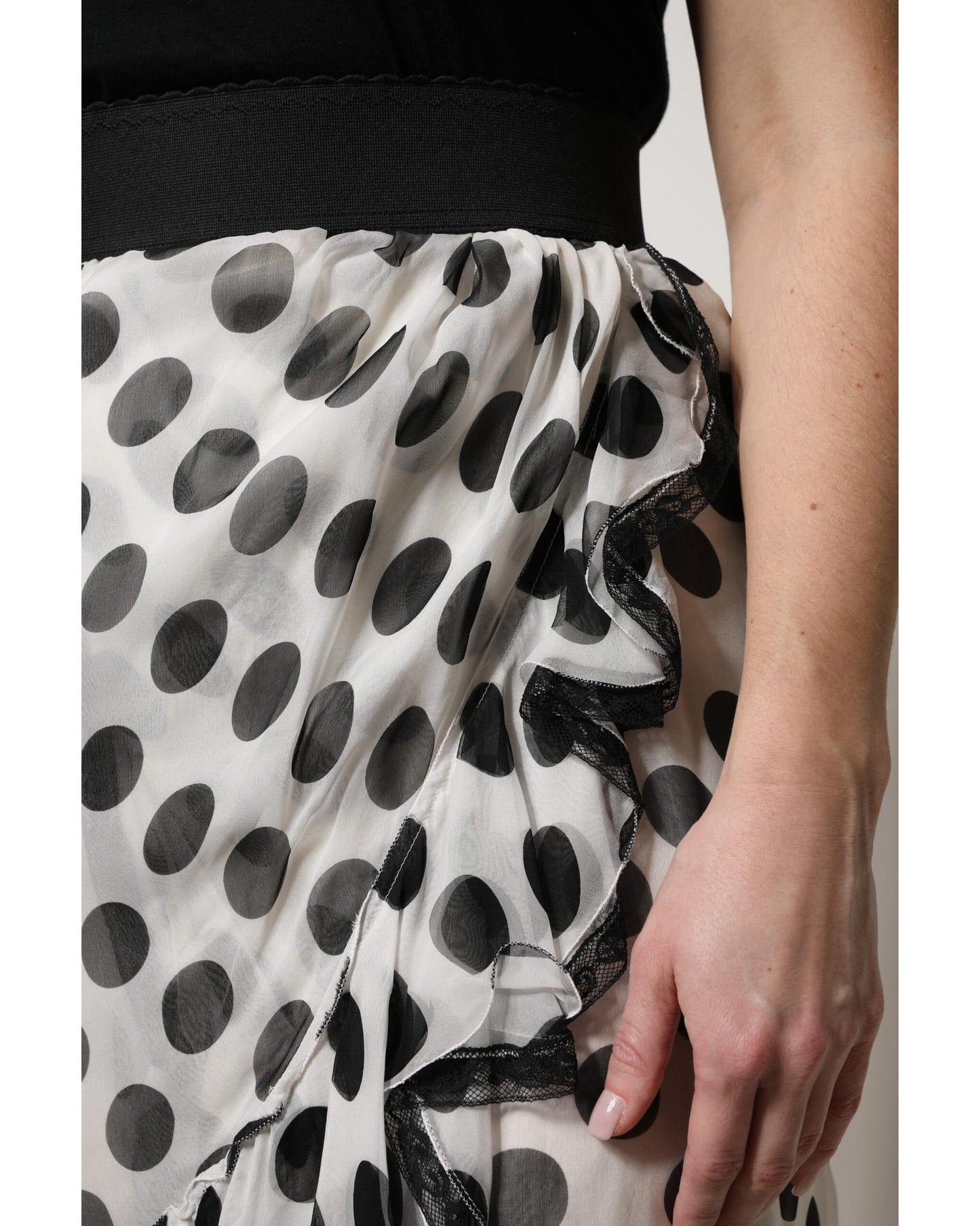 Dolce & Gabbana Women's White Black Polka Dots Knee Length Skirt - 38 IT