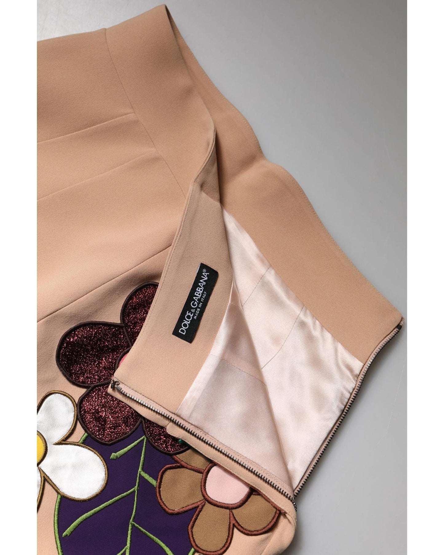 Dolce & Gabbana Women's Beige Floral High Waist Pencil Cut Skirt - 40 IT