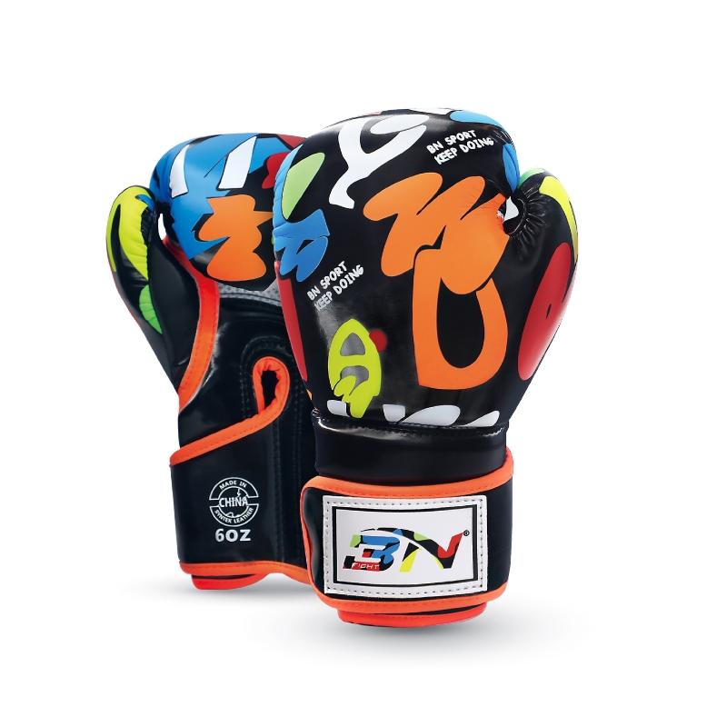 Kids' 6Oz Boxing Gloves For Training And Fighting - Graffiti Design - Black