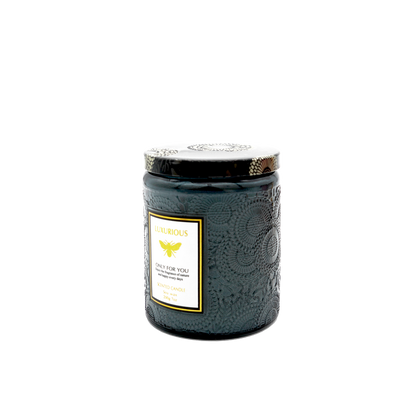 Faubourg Embossed Scented Candle misty forest