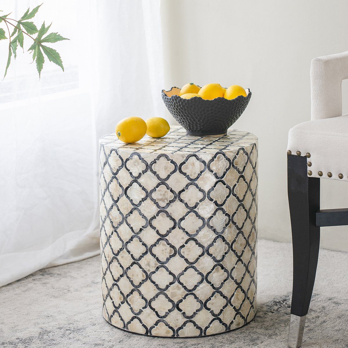 EILAT SHELL STOOL/TABLE