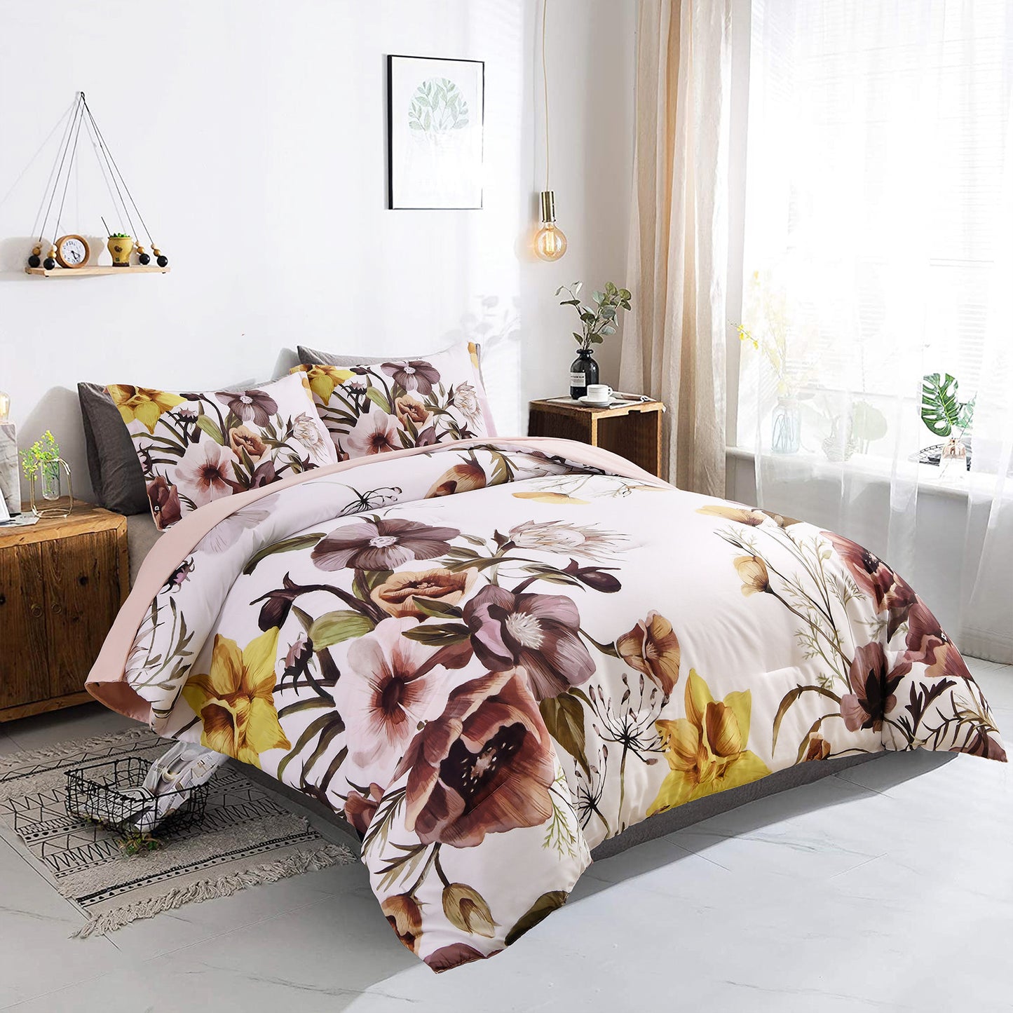 Floral Comforter Set, Queen/King Size, Blush Floral 3-Piece Bedding, Soft Microfiber for All Seasons