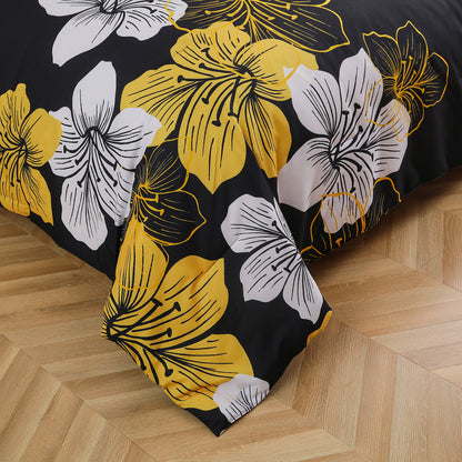 Queen/King Comforter Set, Black/Gold Floral 3-Piece Bedding, Soft Microfiber for All Seasons