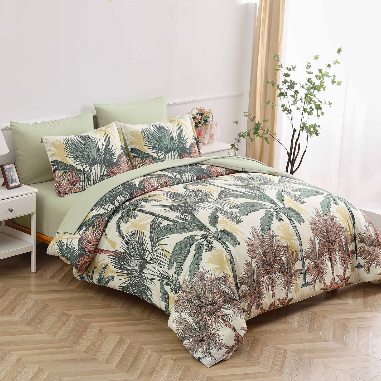 Soft Floral Leaf Comforter Set, Queen/King Size, Warm Quilted Bedding with Pillowcases