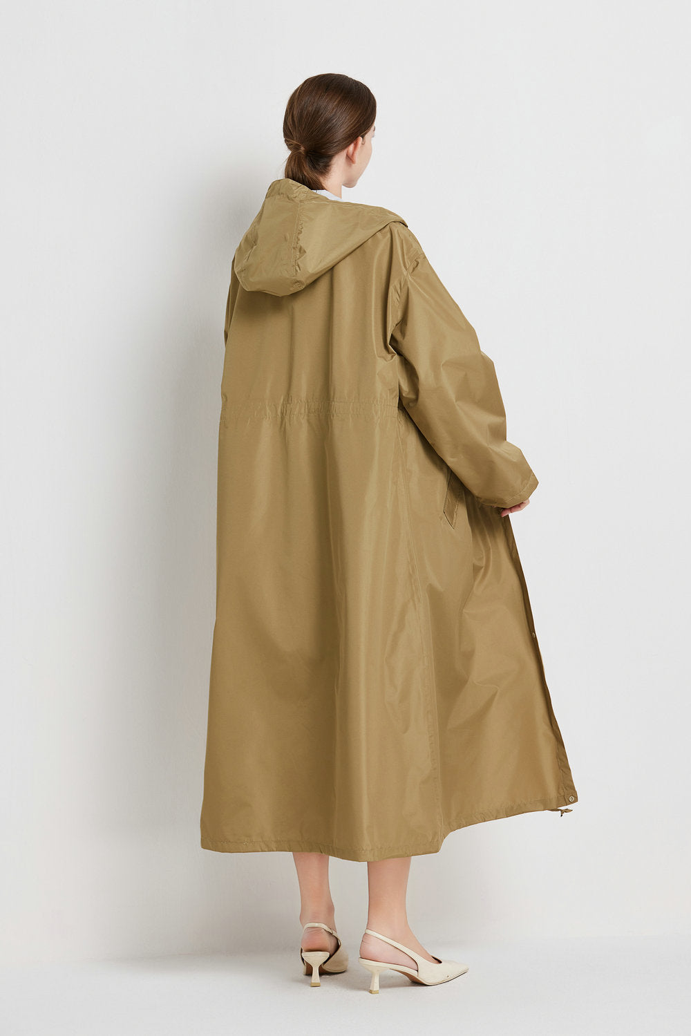 Size M Green Women's Chic Lightweight Waterproof Raincoat - Long Hooded Packable Rain Jacket with Pouch