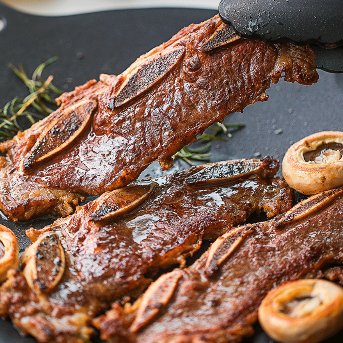 BUYDEEM Grill Pan Nonstick 36cm Round BBQ Griddle Indoor or Outdoor Cooking