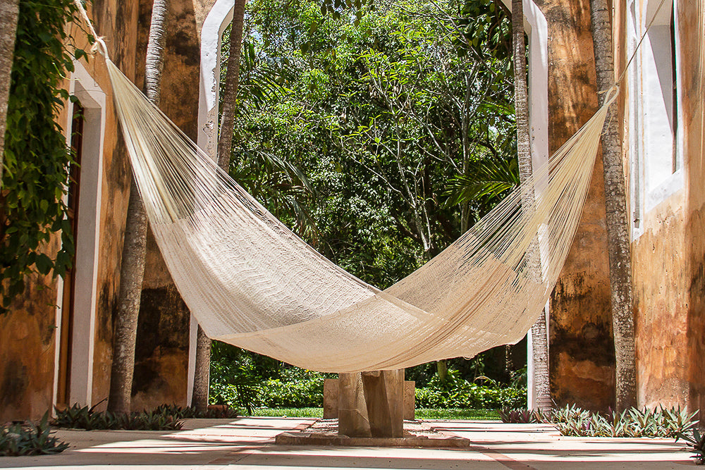 The out and about Mayan Legacy hammock Doble Size in Cream colour