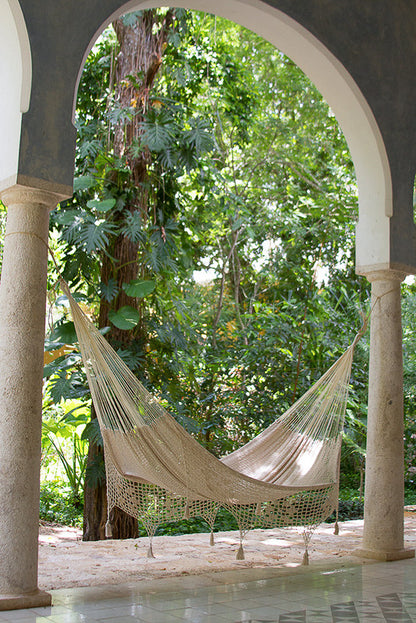 Outdoor undercover cotton Mayan Legacy hammock with hand crocheted tassels King Size Marble